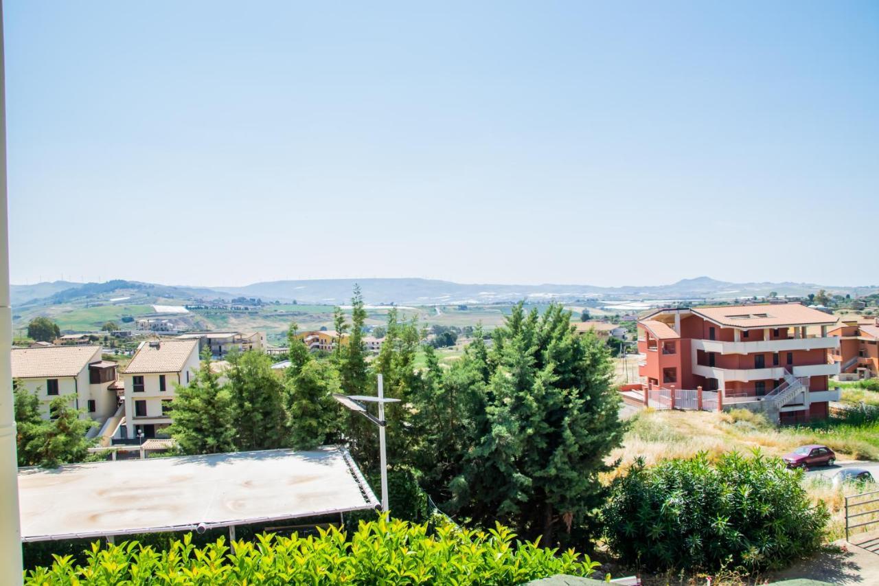 Diana Holiday Home Агридженто Екстериор снимка